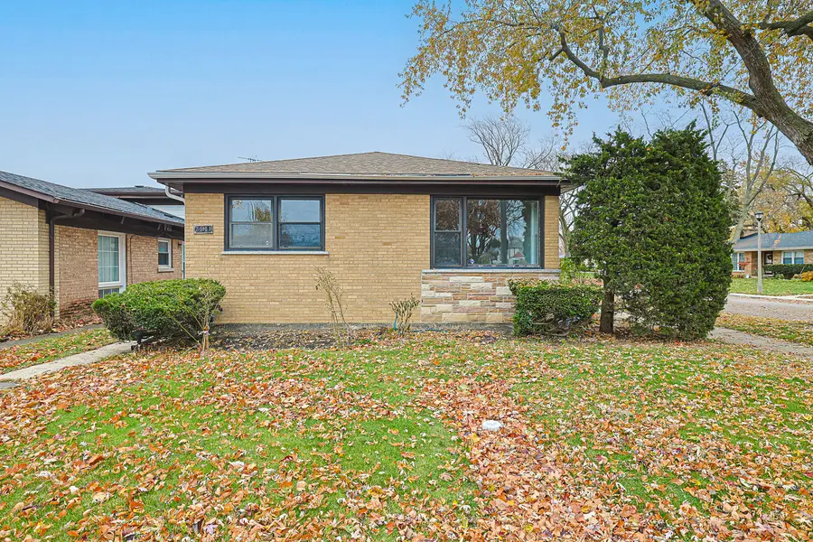 7501 East Prairie Road, Skokie, IL 60076 - #3