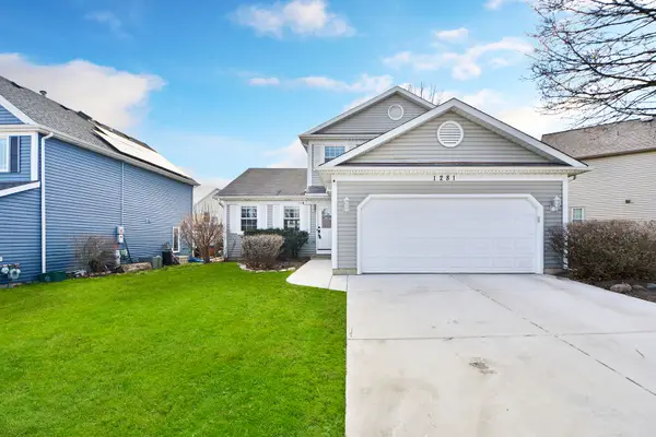 1281 Old Timber Court, Hoffman Estates, IL 60192