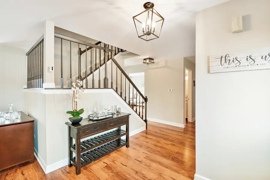 1281 Old Timber Court, Hoffman Estates, IL 60192 - #3