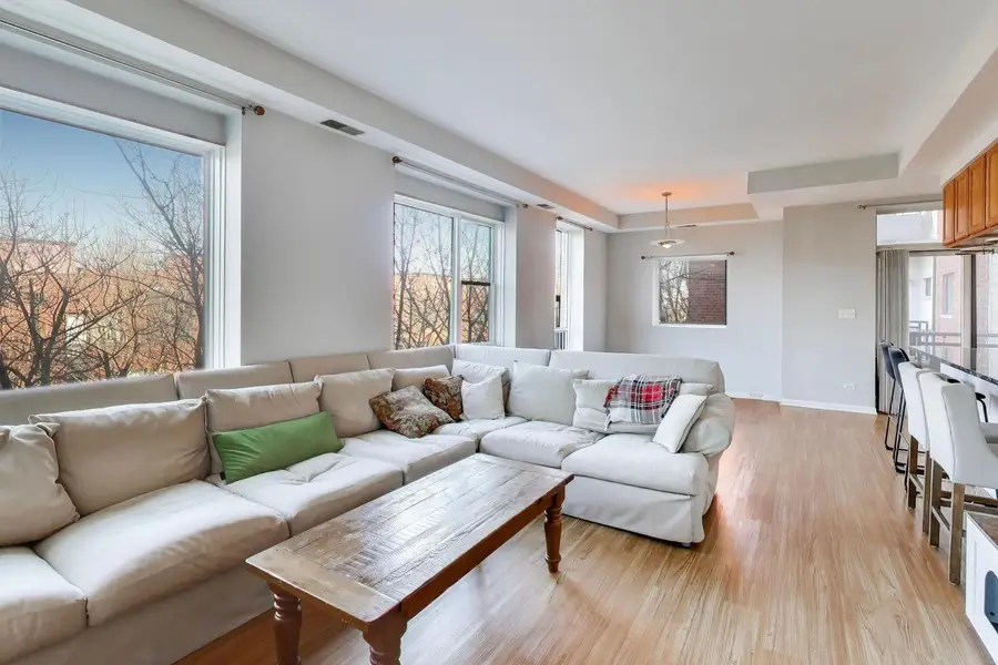 2317 W Wolfram Street #415, Chicago, IL 60618 - #2