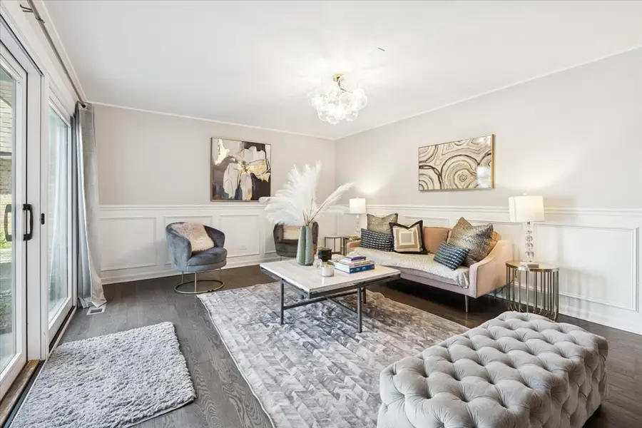 1955 Tanglewood Drive #H, Glenview, IL 60025 - #3