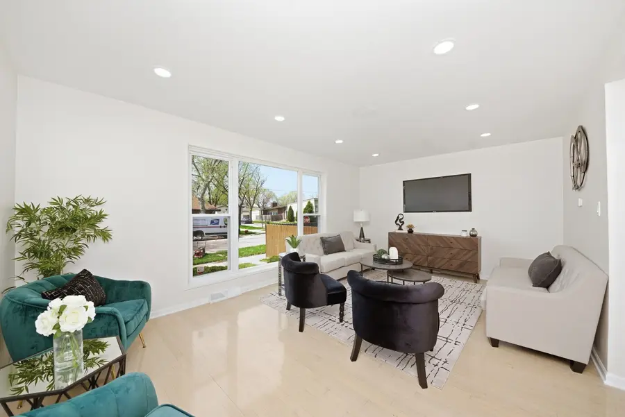 11603 S Loomis Street, Chicago, IL 60643 - #3