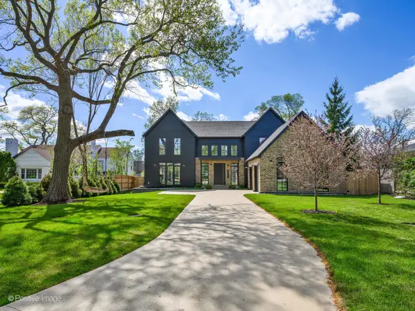 1180 Oak Ridge Drive, Glencoe, IL 60022