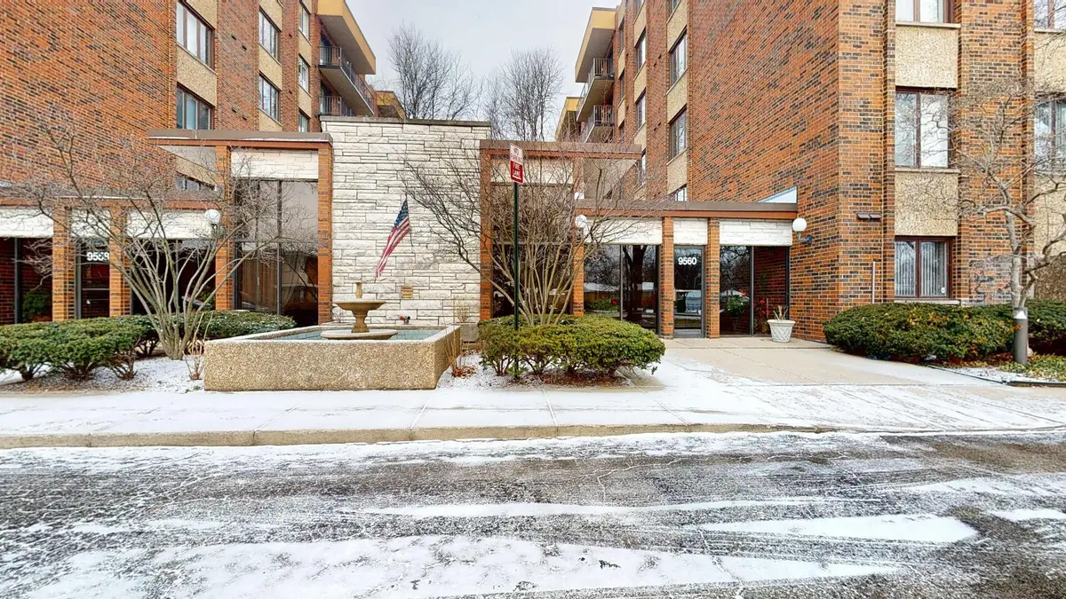 9560 Gross Point Road #404B, Skokie, IL 60076 - #1