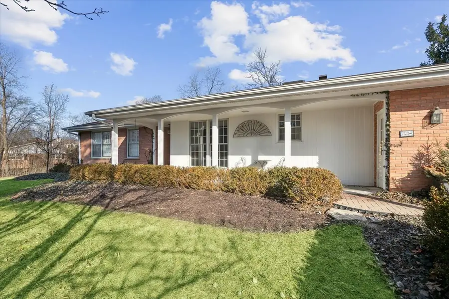 58 E Laurel Avenue, Lake Forest, IL 60045 - #2