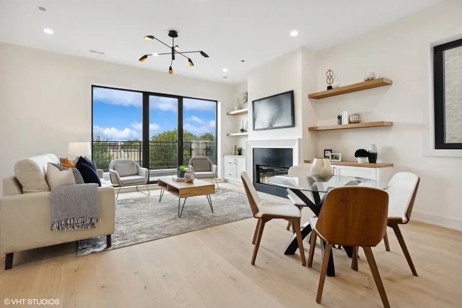 957 N Winchester Parkway #2, Chicago, IL 60622 - #3