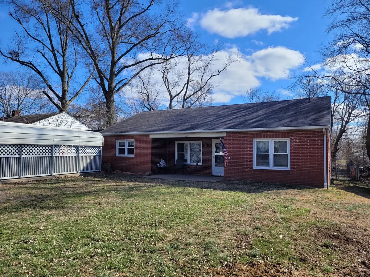 921 Airport Road, Mount Vernon, IL 62864 - #1