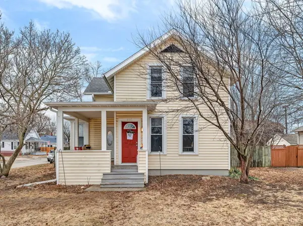 565 E Norris Drive, Ottawa, IL 61350