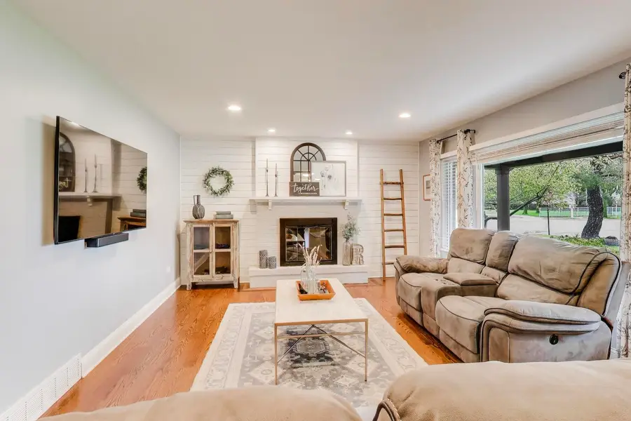 2822 N Brighton Place, Arlington Heights, IL 60004 - #3