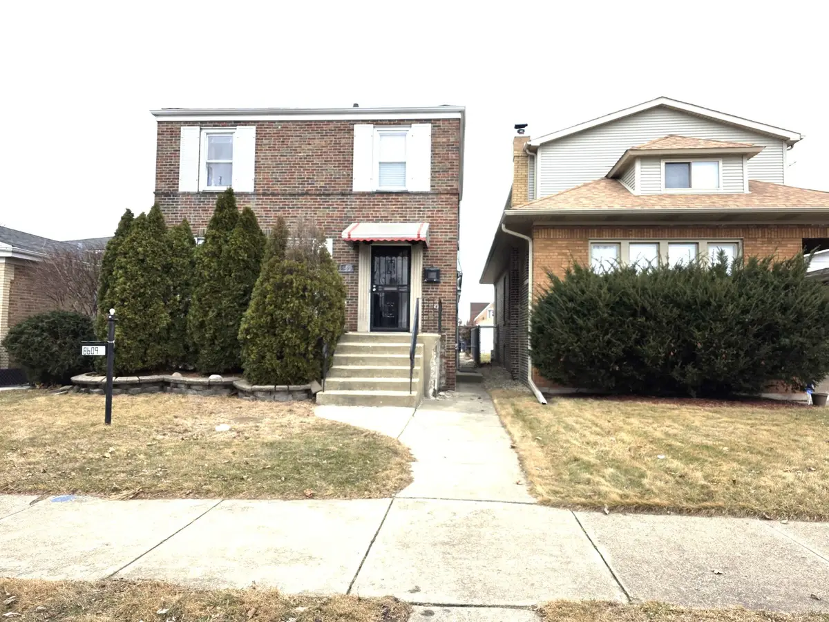 8609 S Indiana Avenue, Chicago, IL 60619 - #1