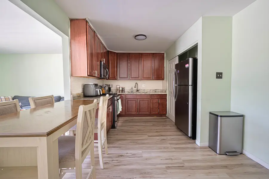 553 N Carroll Parkway #1D, Glenwood, IL 60425 - #3