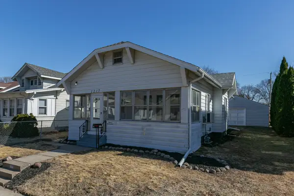 1217 35th Street, Rock Island, IL 61201