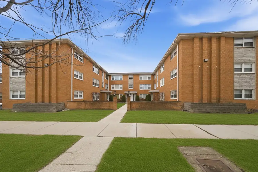 6925 W 64th Place #3F, Chicago, IL 60638 - #3