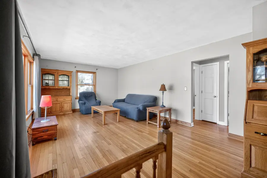 720 E Harrison Avenue, Wheaton, IL 60187 - #3