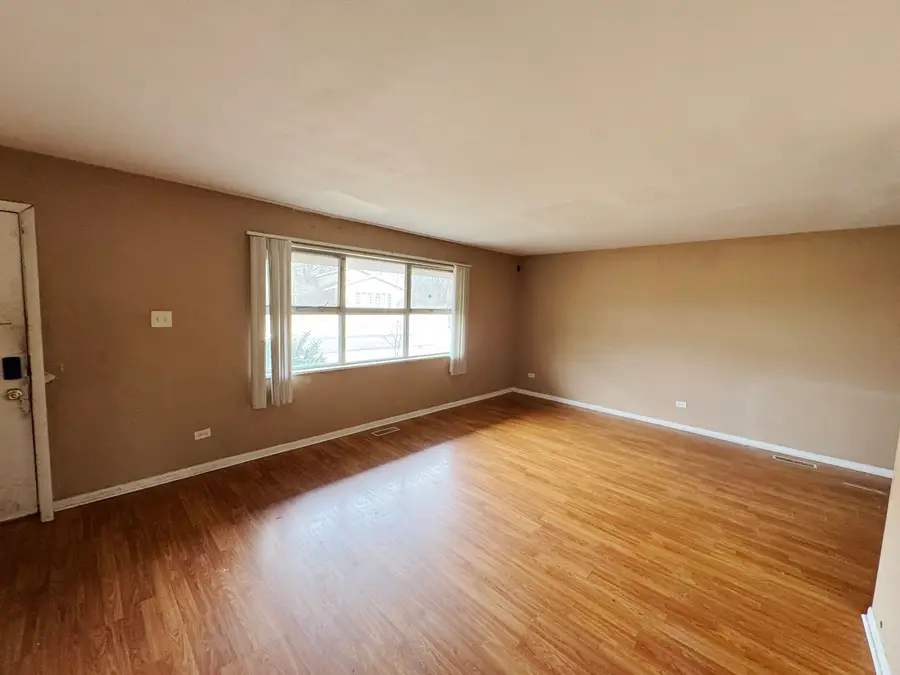 331 Gentry Street, Park Forest, IL 60466 - #3