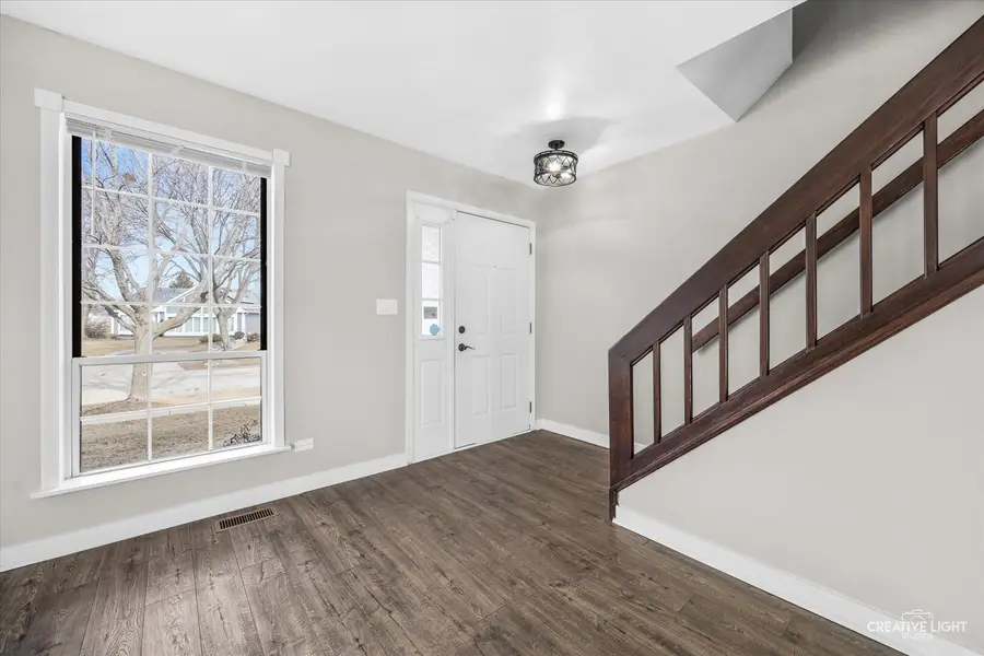 1221 Longford Circle, Elgin, IL 60120 - #2