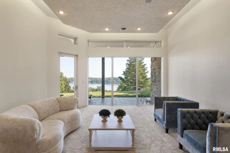 28176 226th Street, Le Claire, IA 52753 - #3