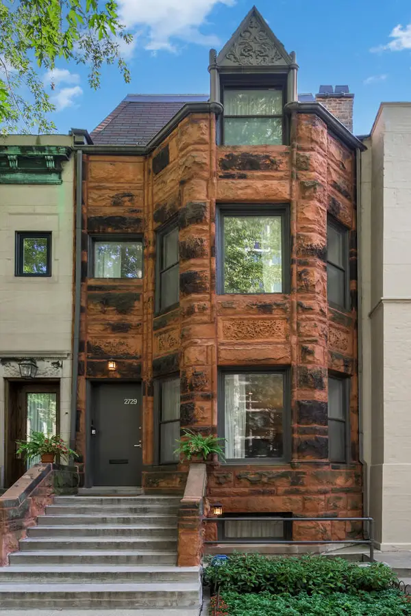 2729 N Hampden Court, Chicago, IL 60614