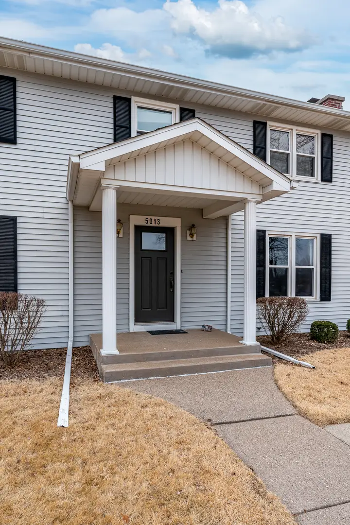 5013 Coachman Court, Bettendorf, IA 52722 - #2