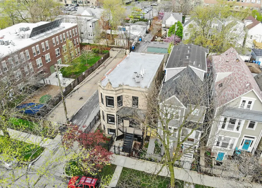 1916 N Ridgeway Avenue, Chicago, IL 60647 - #2