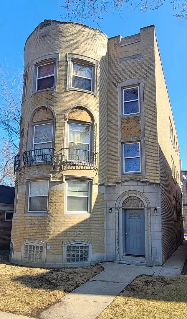 6551 N Sacramento Avenue, Chicago, IL 60645 - #3