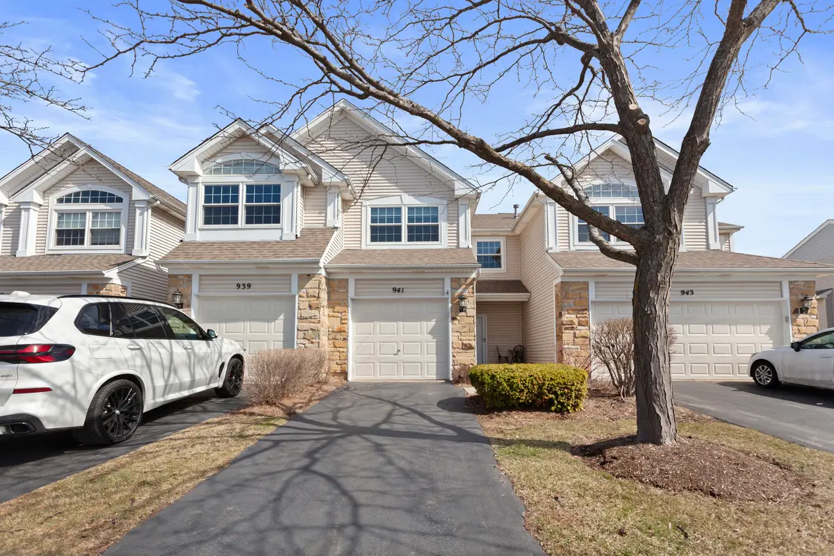 941 Mesa Drive, Lake In The Hills, IL 60156 - #1