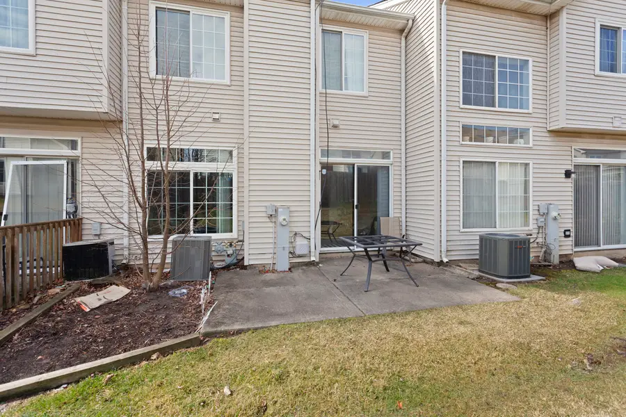 941 Mesa Drive, Lake In The Hills, IL 60156 - #2