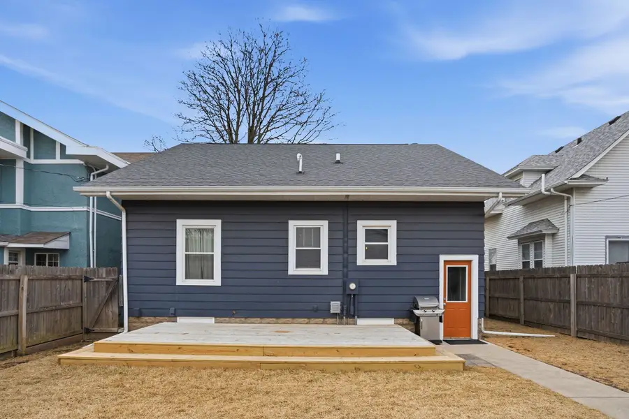 2615 Leclaire Street, Davenport, IA 52803 - #3