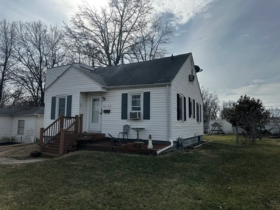 2517 Casey Avenue, Mount Vernon, IL 62864 - #3