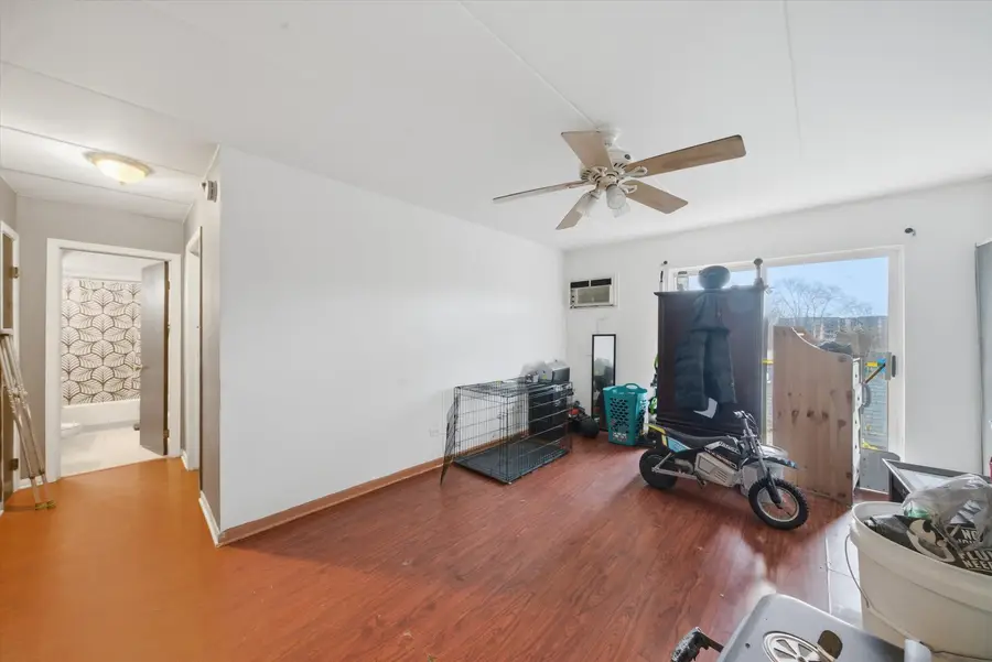 Address Withheld By Seller, Forest Park, IL 60130 - #3