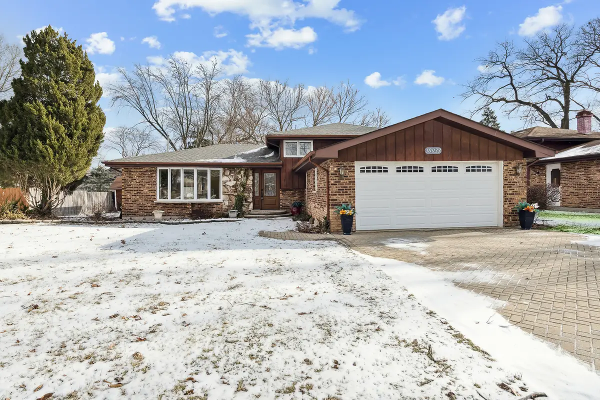 10033 S 87th Avenue, Palos Hills, IL 60465 - #1