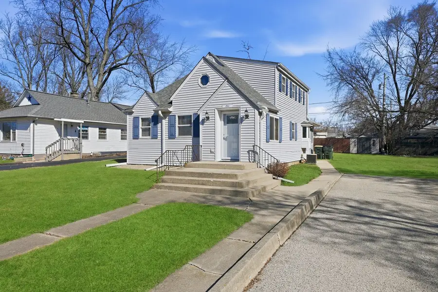 1511 Meadowbrook Drive, Round Lake Beach, IL 60073 - #2