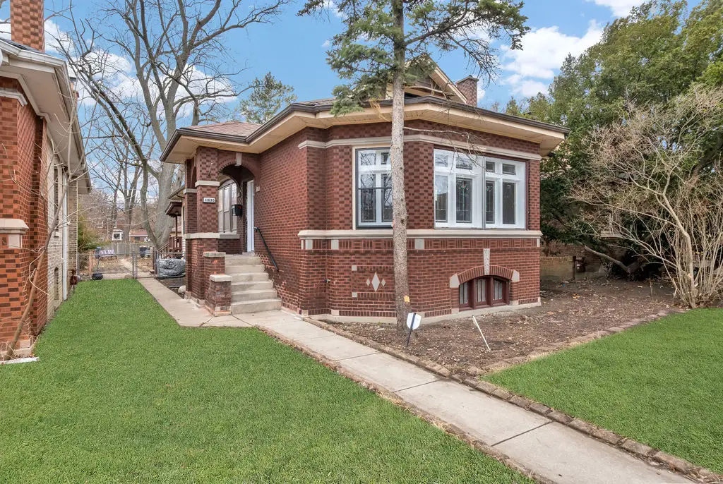 11630 S Hale Avenue, Chicago, IL 60643 - #1