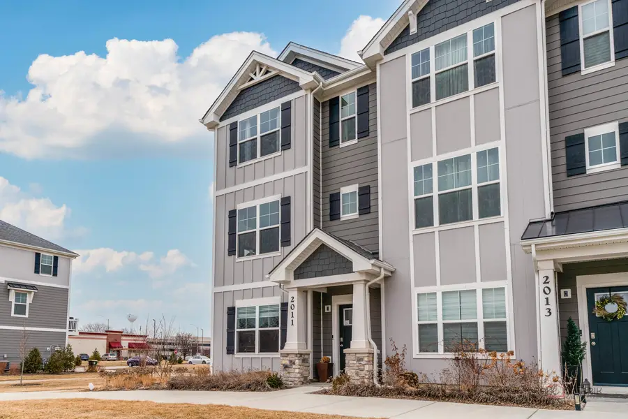 2011 Sequoia Avenue, Mundelein, IL 60060 - #2