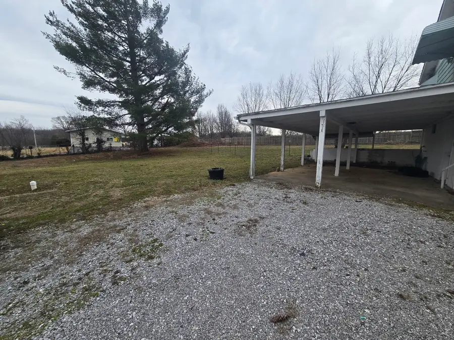 8650 Old Highway 13, Murphysboro, IL 62966 - #3