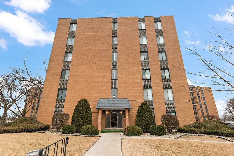 700 N Bruce Lane #108, Glenwood, IL 60425 - #2