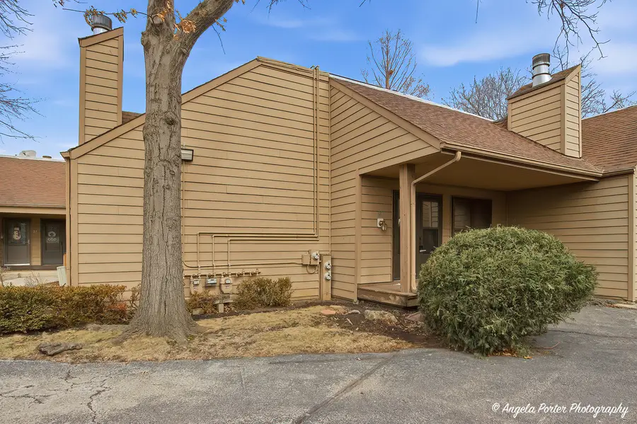 3357 Beacon Street #23, North Chicago, IL 60064 - #2