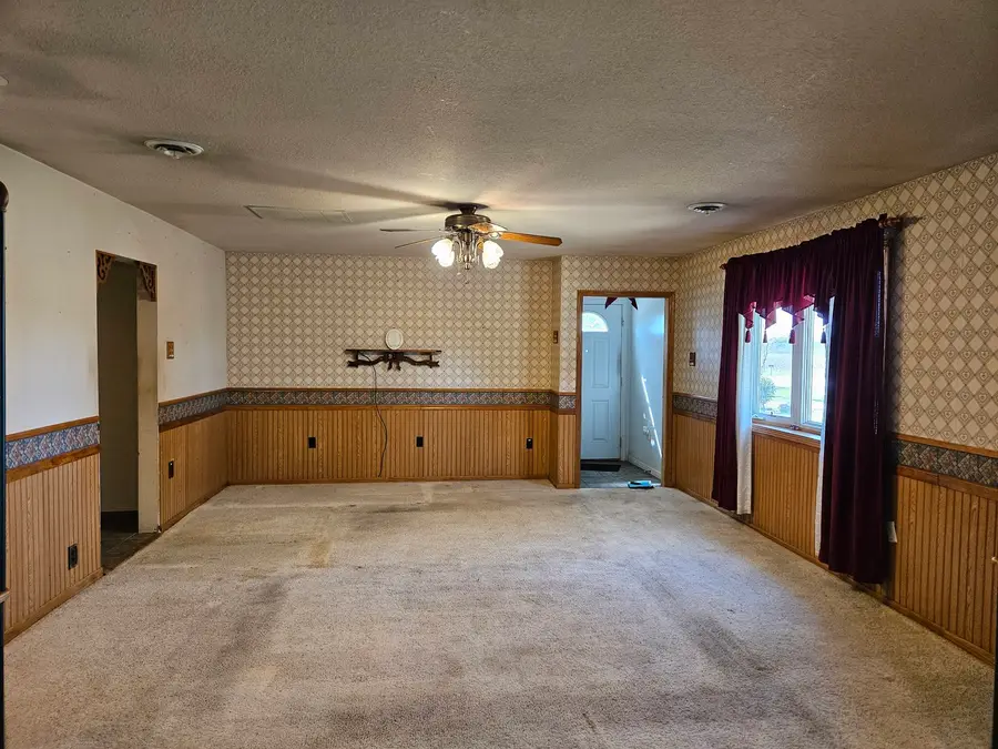 1408 N State Rte 1-17, Momence, IL 60954 - #2