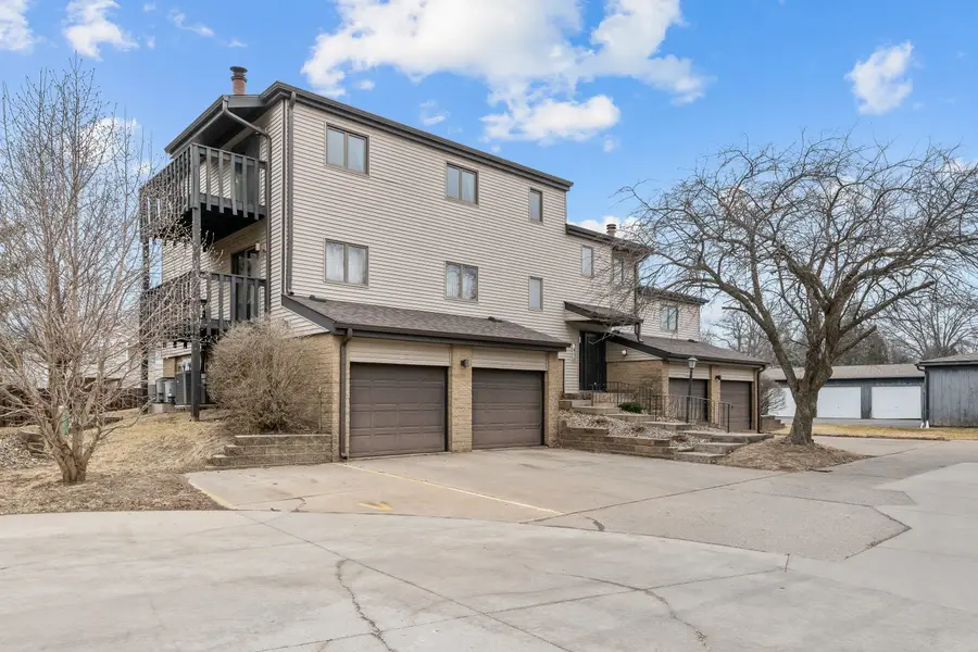 3131 4th Street #3131, Moline, IL 61265 - #2