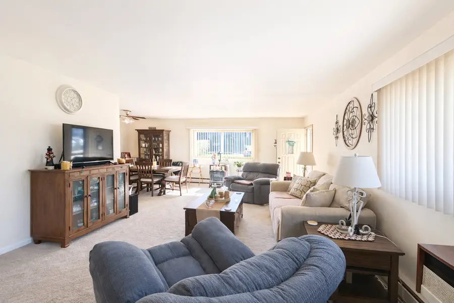 1320B Lore Lane #110, Lombard, IL 60148 - #2