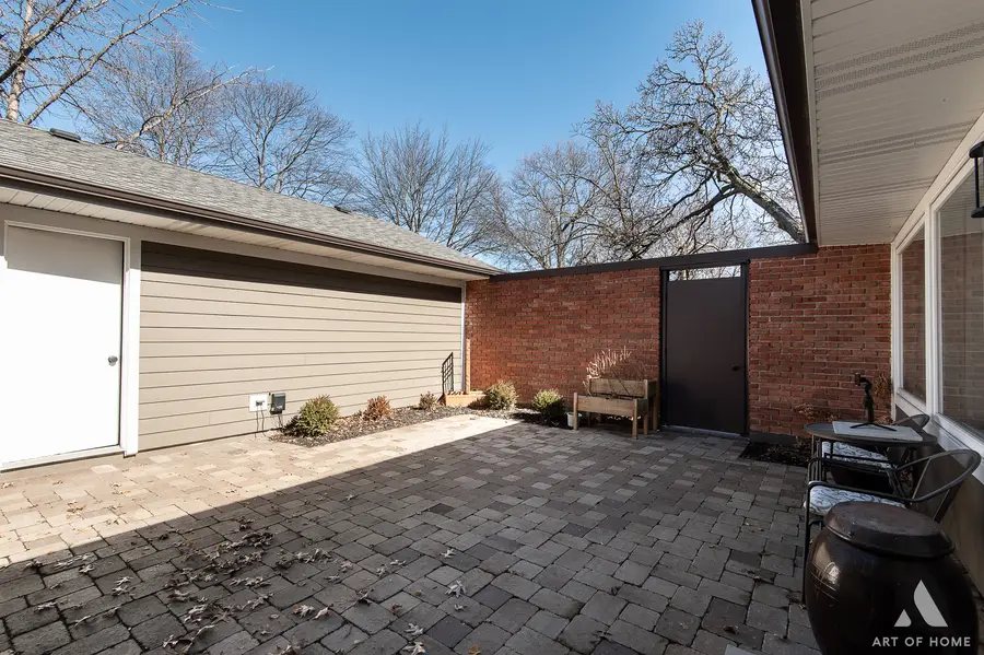 2 Stuart On Oxford Street, Rolling Meadows, IL 60008 - #2
