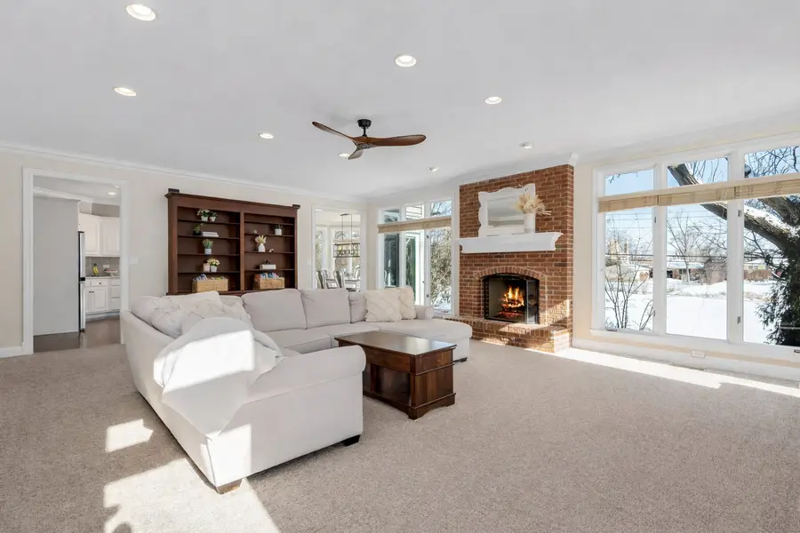 271 Woodstock Avenue, Clarendon Hills, IL 60514 - #2