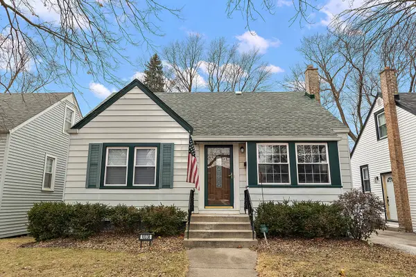 Address Withheld By Seller, Chicago, IL 60655