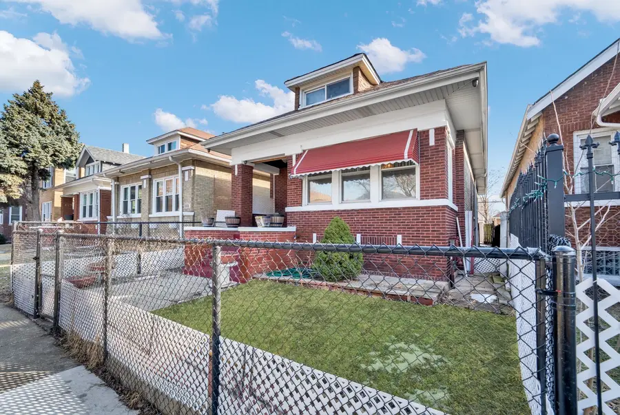 6431 S Maplewood Avenue, Chicago, IL 60629 - #2