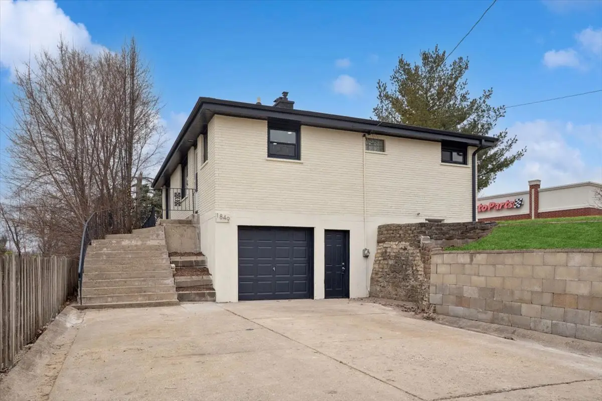 1849 Larkin Avenue, Elgin, IL 60123 - #1