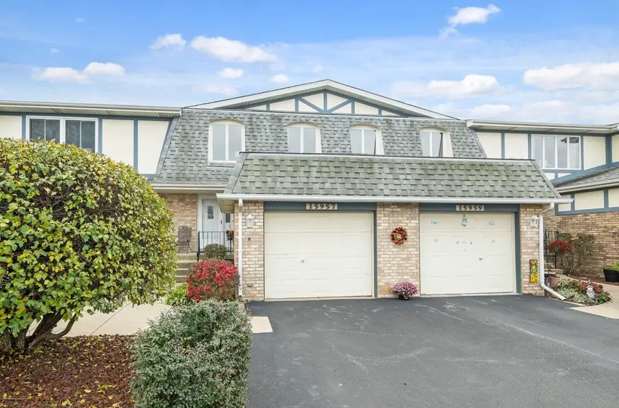 15957 78th Avenue, Tinley Park, IL 60477 - #2
