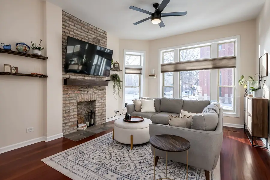 1301 N Artesian Avenue #1F, Chicago, IL 60622 - #2