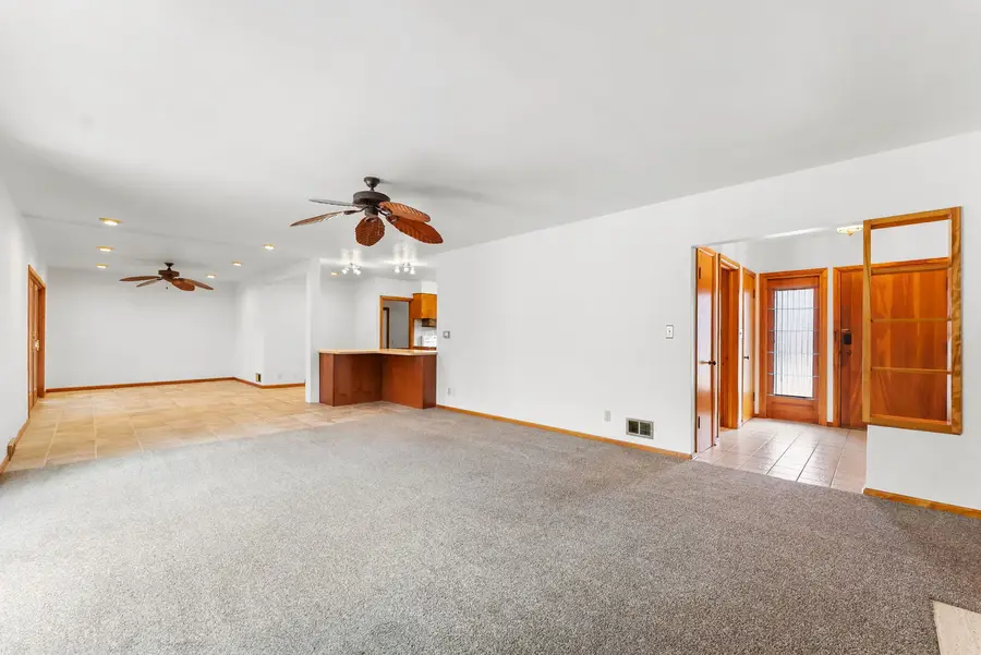 2519 29th Avenue Court, Moline, IL 61265 - #3