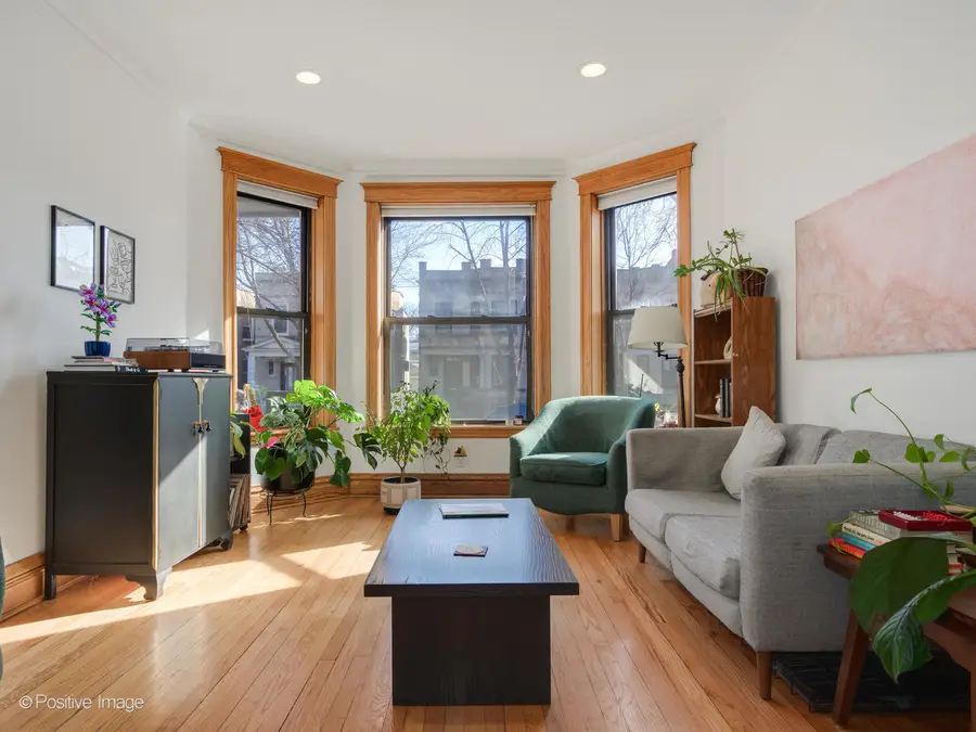 2724 N Troy Street, Chicago, IL 60647 - #2