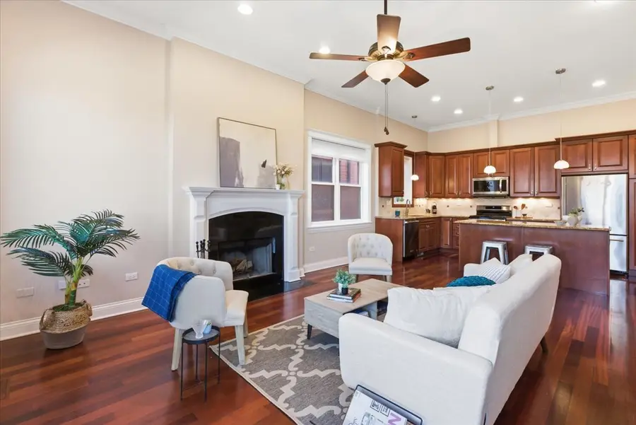 2249 W Irving Park Road #4, Chicago, IL 60618 - #3